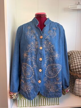 Ruby Rd. Denim Jacket | Embroidery, Paisley | Wooden Buttons | Boho | Western